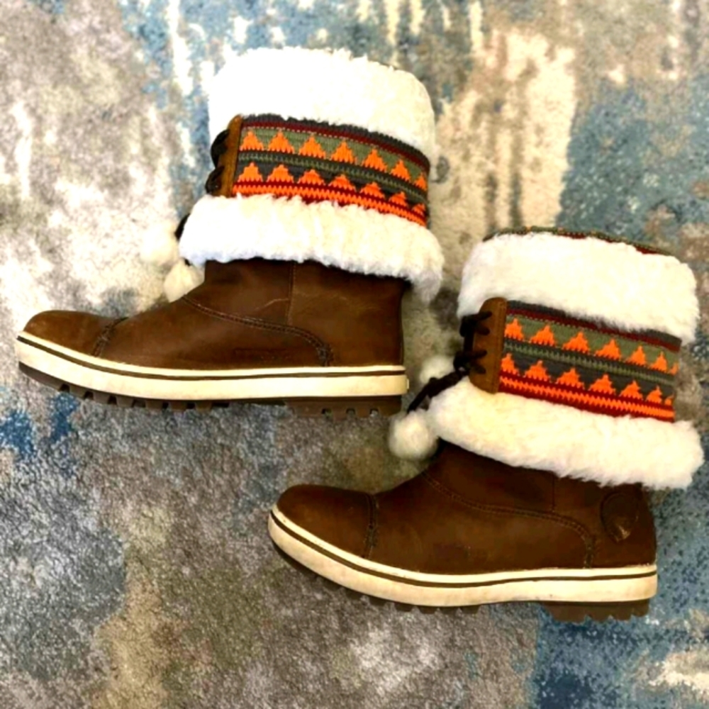 Helly Hansen Muk Luk Winter boots